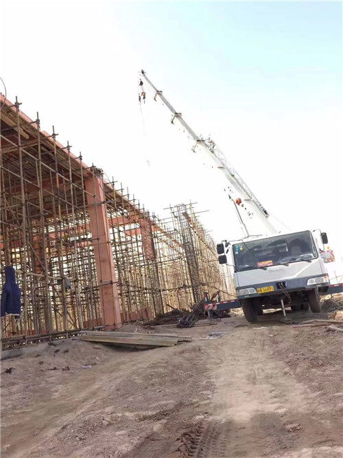 阿图什市吊车作业的安全注意事项有哪些？